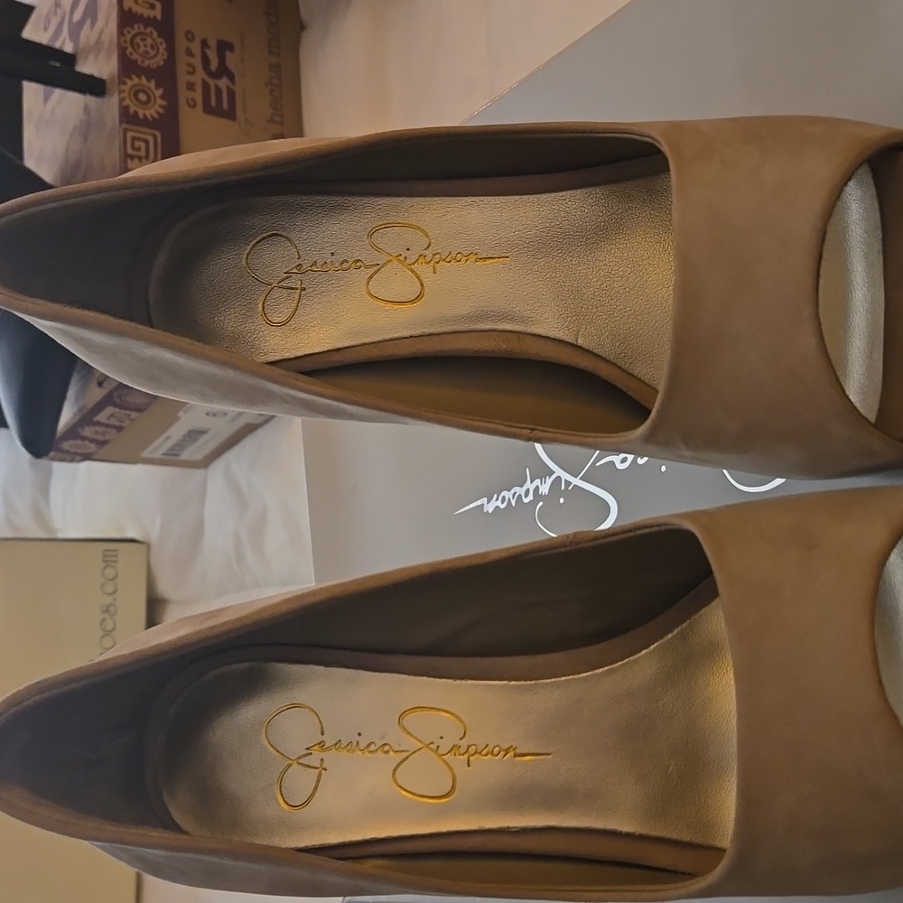 Beige platform shoes